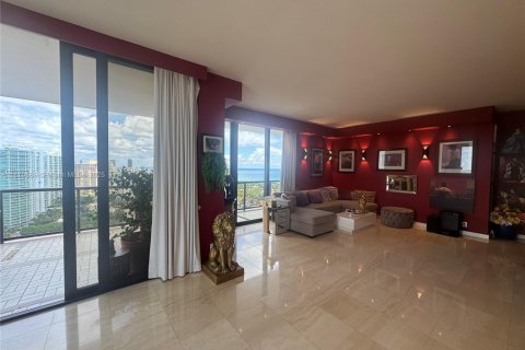 Condo in Aventura, Florida, 4 bedrooms  № 1927906 - photo 9