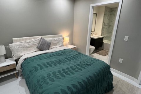 Appartement à louer à Miami, Floride: 1 chambre, 108.97 m2 № 2006271 - photo 10
