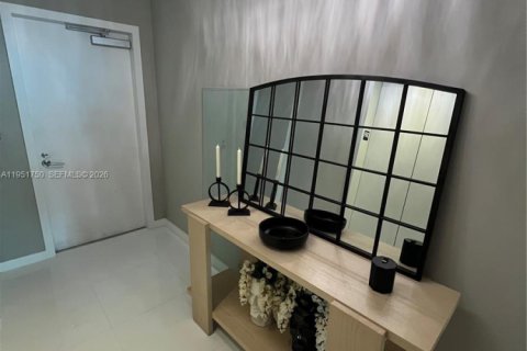 Appartement à louer à Miami, Floride: 1 chambre, 108.97 m2 № 2006271 - photo 14