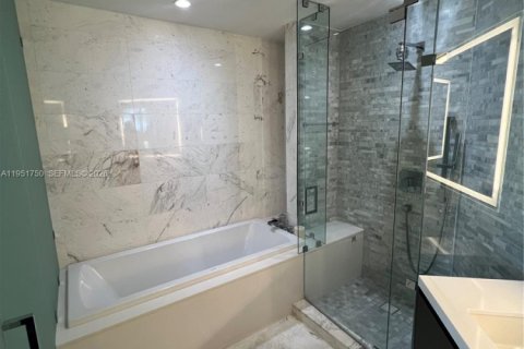 Appartement à louer à Miami, Floride: 1 chambre, 108.97 m2 № 2006271 - photo 8