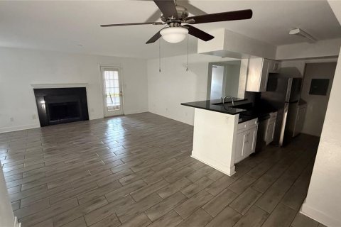 Copropriété à vendre à Orlando, Floride: 2 chambres, 92.9 m2 № 2091435 - photo 12