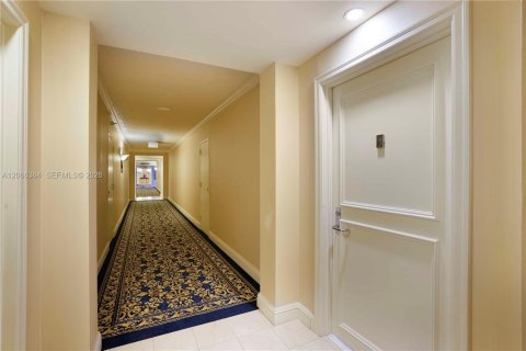 Copropriété à louer à Aventura, Floride: 2 chambres, 126.81 m2 № 2282539 - photo 3