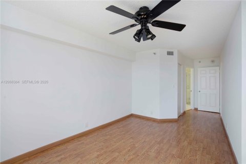 Copropriété à louer à Aventura, Floride: 2 chambres, 126.81 m2 № 2282539 - photo 21