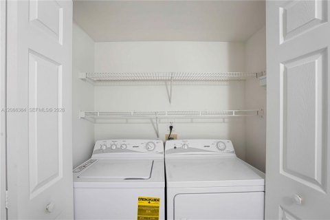 Copropriété à louer à Aventura, Floride: 2 chambres, 126.81 m2 № 2282539 - photo 24