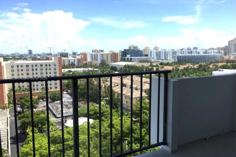Condo in Aventura, Florida, 1 bedroom  № 1841028 - photo 18