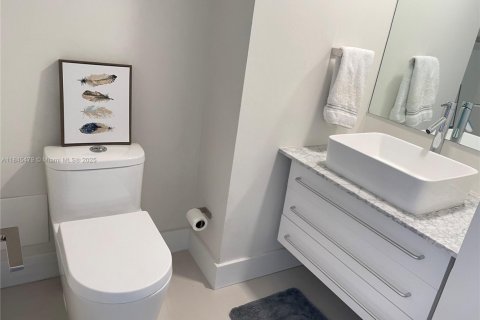 Condo in Aventura, Florida, 1 bedroom  № 1841028 - photo 13