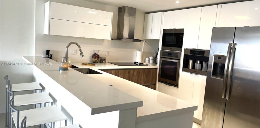 Condo in Aventura, Florida, 1 bedroom  № 1841028