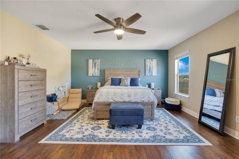 Casa en venta en Apopka, Florida, 4 dormitorios, 238.29 m2 № 1408079 - foto 10