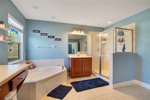 Casa en venta en Apopka, Florida, 4 dormitorios, 238.29 m2 № 1408079 - foto 12