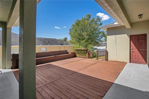 Casa en venta en Apopka, Florida, 4 dormitorios, 238.29 m2 № 1408079 - foto 21