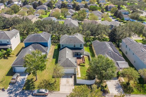 Casa en venta en Apopka, Florida, 4 dormitorios, 238.29 m2 № 1408079 - foto 27