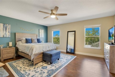 Casa en venta en Apopka, Florida, 4 dormitorios, 238.29 m2 № 1408079 - foto 9
