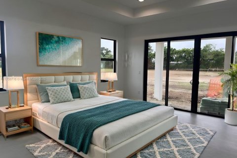 Casa en venta en Homestead, Florida, 5 dormitorios, 318.1 m2 № 1939488 - foto 17