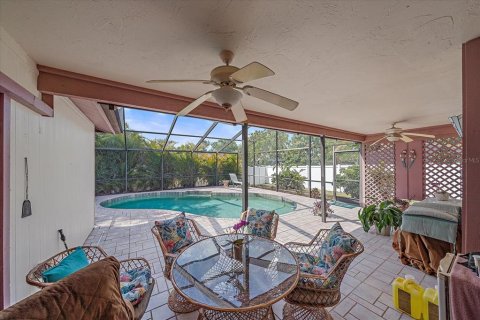 Villa ou maison à vendre à Sarasota, Floride: 3 chambres, 158.96 m2 № 1637884 - photo 23