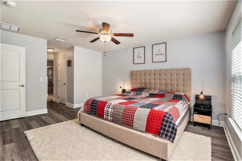 House in Spring Hill, Florida 4 bedrooms, 185.62 sq.m. № 1876463 - photo 21