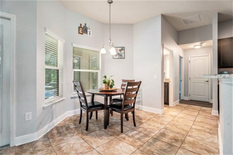 House in Spring Hill, Florida 4 bedrooms, 185.62 sq.m. № 1876463 - photo 15