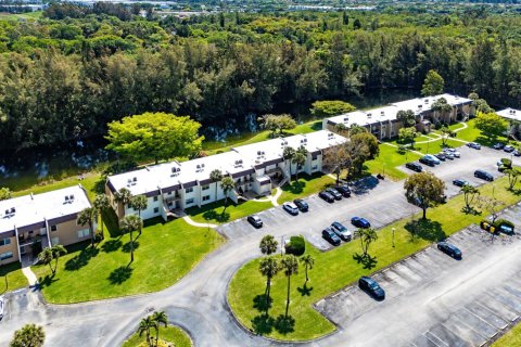 Condo à West Palm Beach, Floride, 1 chambre  № 2190847