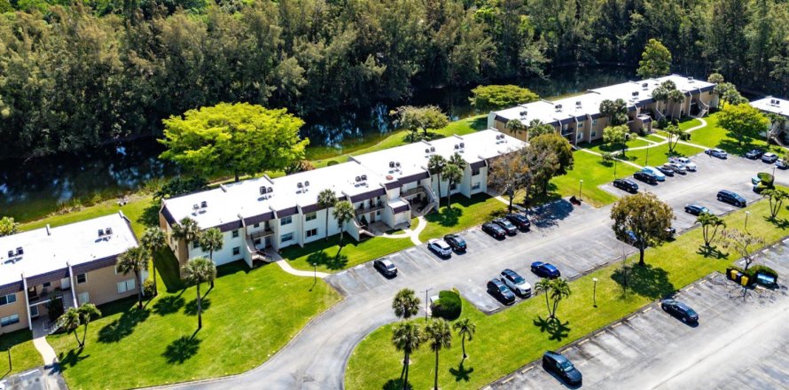 Condo à West Palm Beach, Floride, 1 chambre  № 2190847