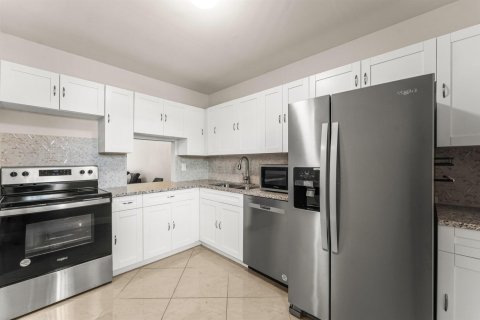 Copropriété à vendre à West Palm Beach, Floride: 1 chambre, 74.32 m2 № 2190847 - photo 10