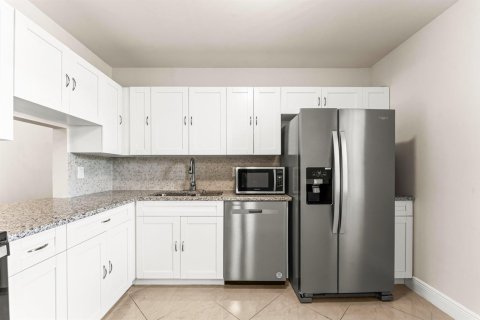 Copropriété à vendre à West Palm Beach, Floride: 1 chambre, 74.32 m2 № 2190847 - photo 8