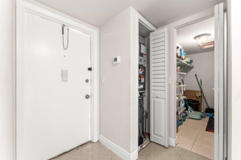 Copropriété à vendre à West Palm Beach, Floride: 1 chambre, 74.32 m2 № 2190847 - photo 7