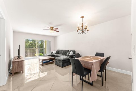 Copropriété à vendre à West Palm Beach, Floride: 1 chambre, 74.32 m2 № 2190847 - photo 14