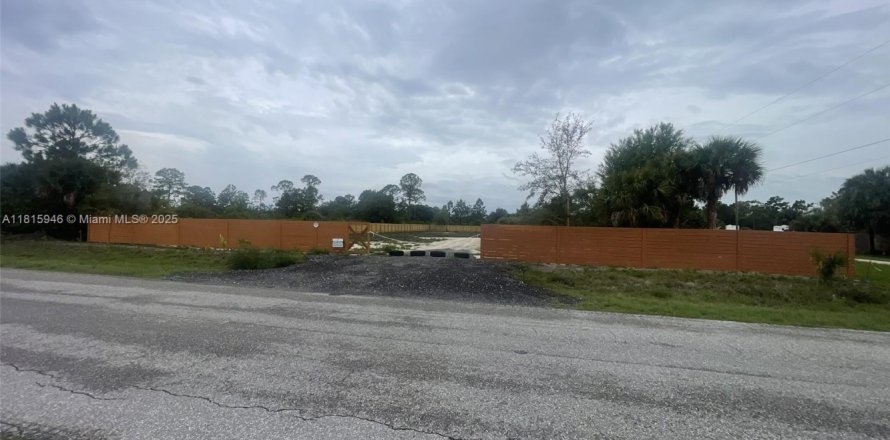 Land in Clewiston, Florida № 1768541