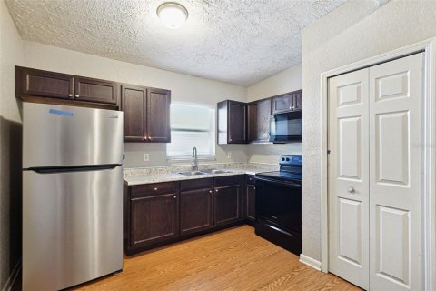 Casa en venta en Bradenton, Florida, 3 dormitorios, 124.95 m2 № 2430630 - foto 10