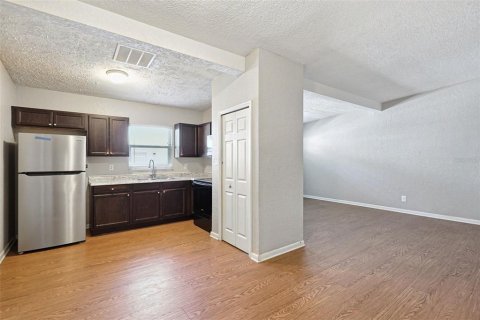 Casa en venta en Bradenton, Florida, 3 dormitorios, 124.95 m2 № 2430630 - foto 9