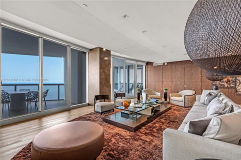 Condo in Sunny Isles Beach, Florida, 4 bedrooms  № 1764791 - photo 8