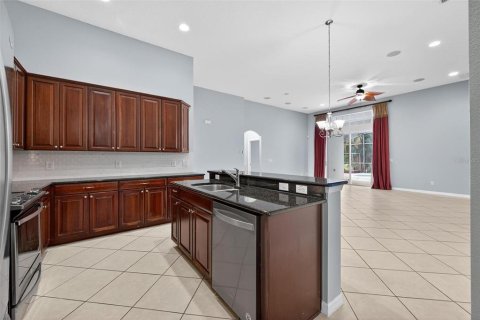 Casa en venta en Orlando, Florida, 4 dormitorios, 243.03 m2 № 1918257 - foto 17