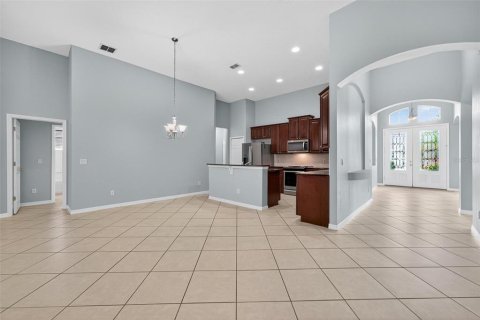 Casa en venta en Orlando, Florida, 4 dormitorios, 243.03 m2 № 1918257 - foto 18