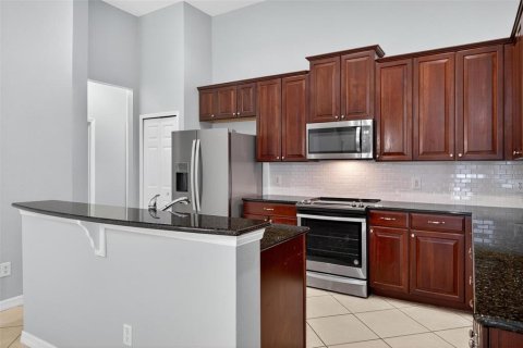Casa en venta en Orlando, Florida, 4 dormitorios, 243.03 m2 № 1918257 - foto 15