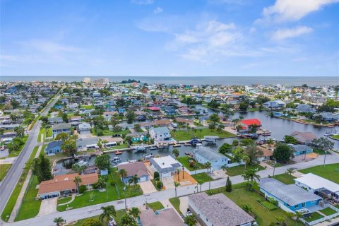 Casa en venta en Hudson, Florida, 2 dormitorios, 87.33 m2 № 1883477 - foto 5