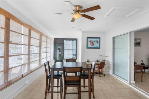 House in Hudson, Florida 2 bedrooms, 87.33 sq.m. № 1883477 - photo 16