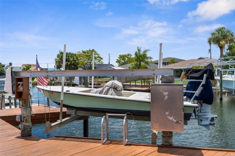 Casa en venta en Hudson, Florida, 2 dormitorios, 87.33 m2 № 1883477 - foto 2