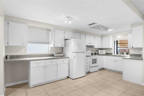 Casa en venta en Hudson, Florida, 2 dormitorios, 87.33 m2 № 1883477 - foto 20