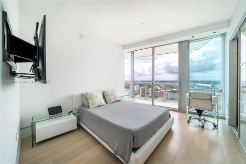 Купить кондоминиум в Санни-Айлс-Бич, Флорида 4 спальни, 230.86м2, № 1715761 - фото 25