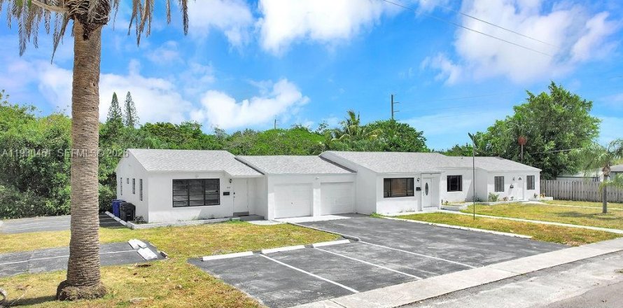 Квартира в Холливуд, Флорида 1 спальня, 83.61м2 № 2051390