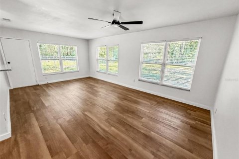 Casa en venta en Gainesville, Florida, 4 dormitorios, 117.24 m2 № 2217133 - foto 7