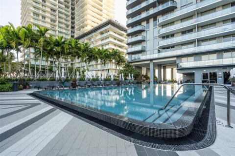 Condominio en venta en Miami, Florida, 1 dormitorio, 56.39 m2 № 1704543 - foto 19