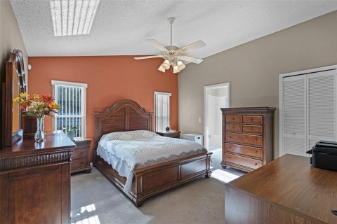 House in Orlando, Florida 3 bedrooms, 144.37 sq.m. № 1687605 - photo 17