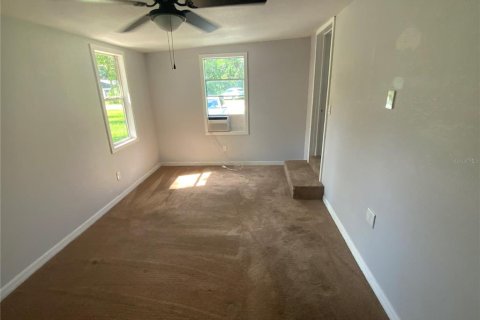 Villa ou maison à vendre à Ocala, Floride: 4 chambres, 128.58 m2 № 1909799 - photo 4