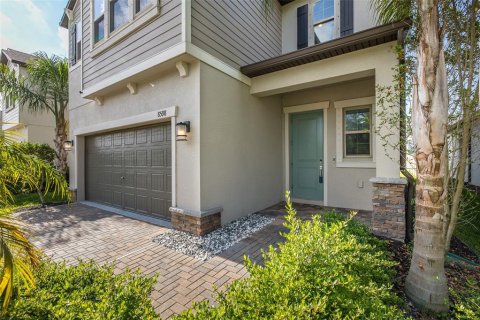 Casa en venta en New Port Richey, Florida, 4 dormitorios, 216.83 m2 № 2151462 - foto 3