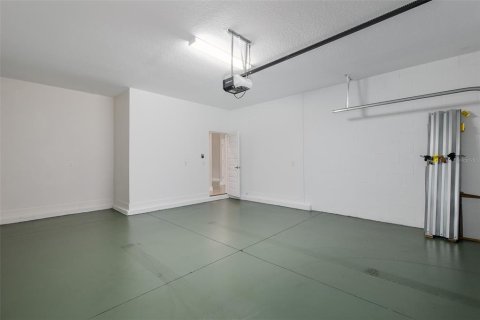 Casa en venta en New Port Richey, Florida, 4 dormitorios, 216.83 m2 № 2151462 - foto 25