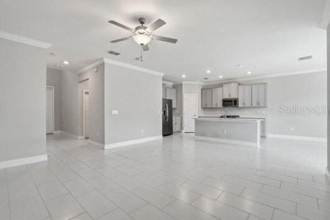 Casa en venta en New Port Richey, Florida, 4 dormitorios, 216.83 m2 № 2151462 - foto 11