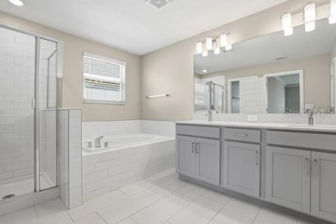 Casa en venta en New Port Richey, Florida, 4 dormitorios, 216.83 m2 № 2151462 - foto 30