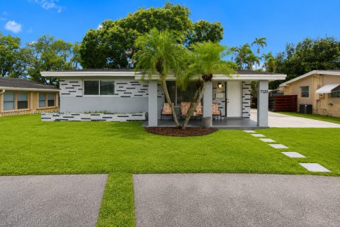 Casa en Miramar, Florida 2 dormitorios, 82.5 m2 № 2244914