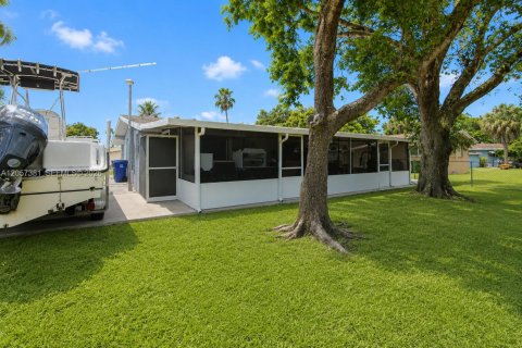 Casa en venta en Miramar, Florida, 2 dormitorios, 82.5 m2 № 2244914 - foto 6
