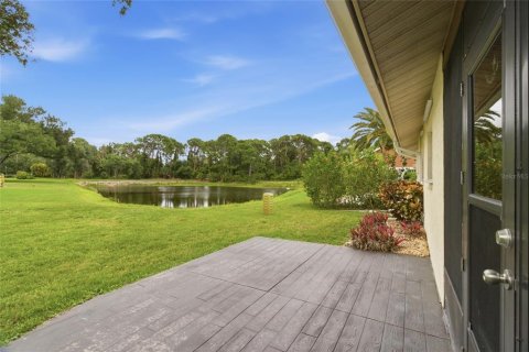 House in Venice, Florida 2 bedrooms, 104.79 sq.m. № 2095019 - photo 27